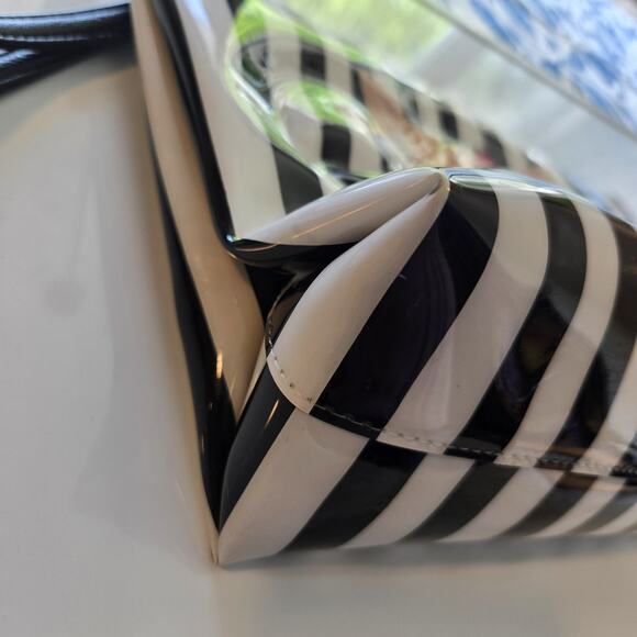 Betsey Johnson Striped Cat Cosmetic Wristlet Bag‎ - Picture 4 of 11